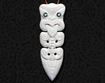 maori necklace taiaha