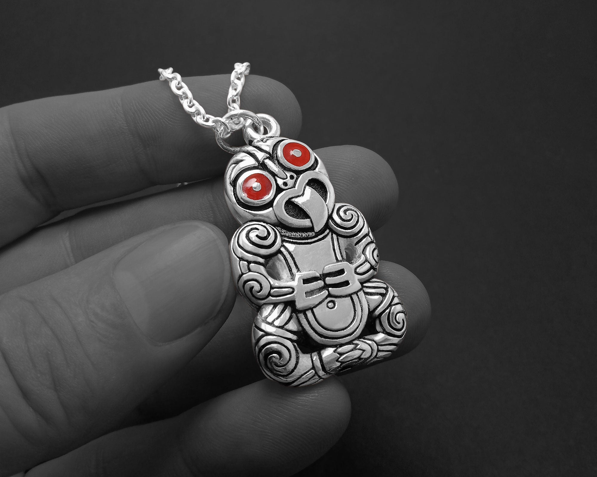 Maori Kauri Tiki Necklace – ShopNZ