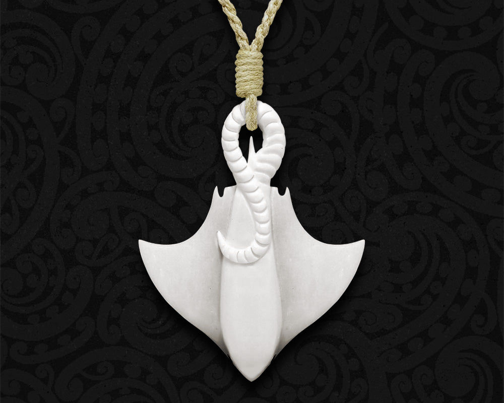 maori necklace stingray